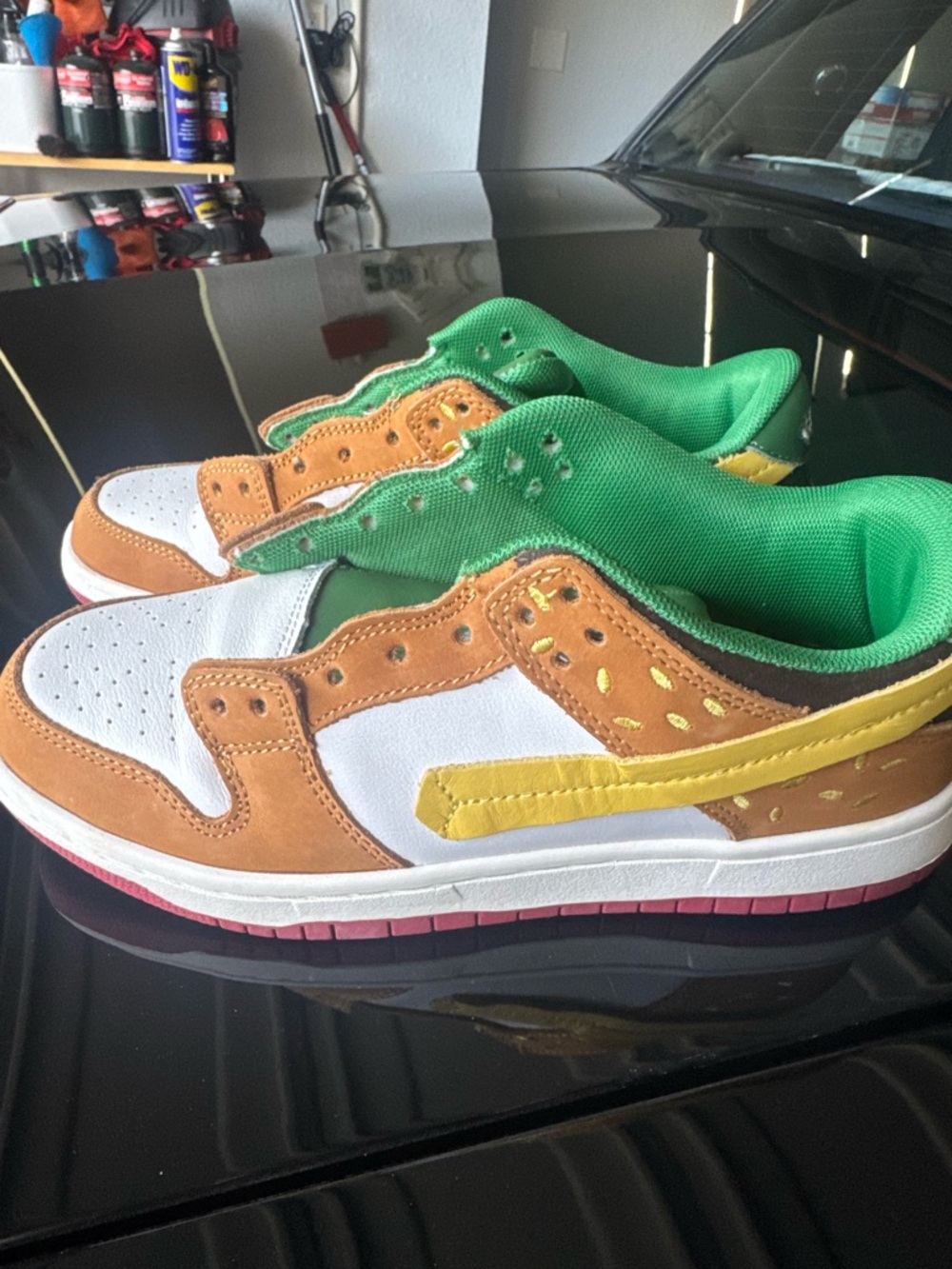 Vandy the pink hamburger cheeseburger Low-Top Sneaker
